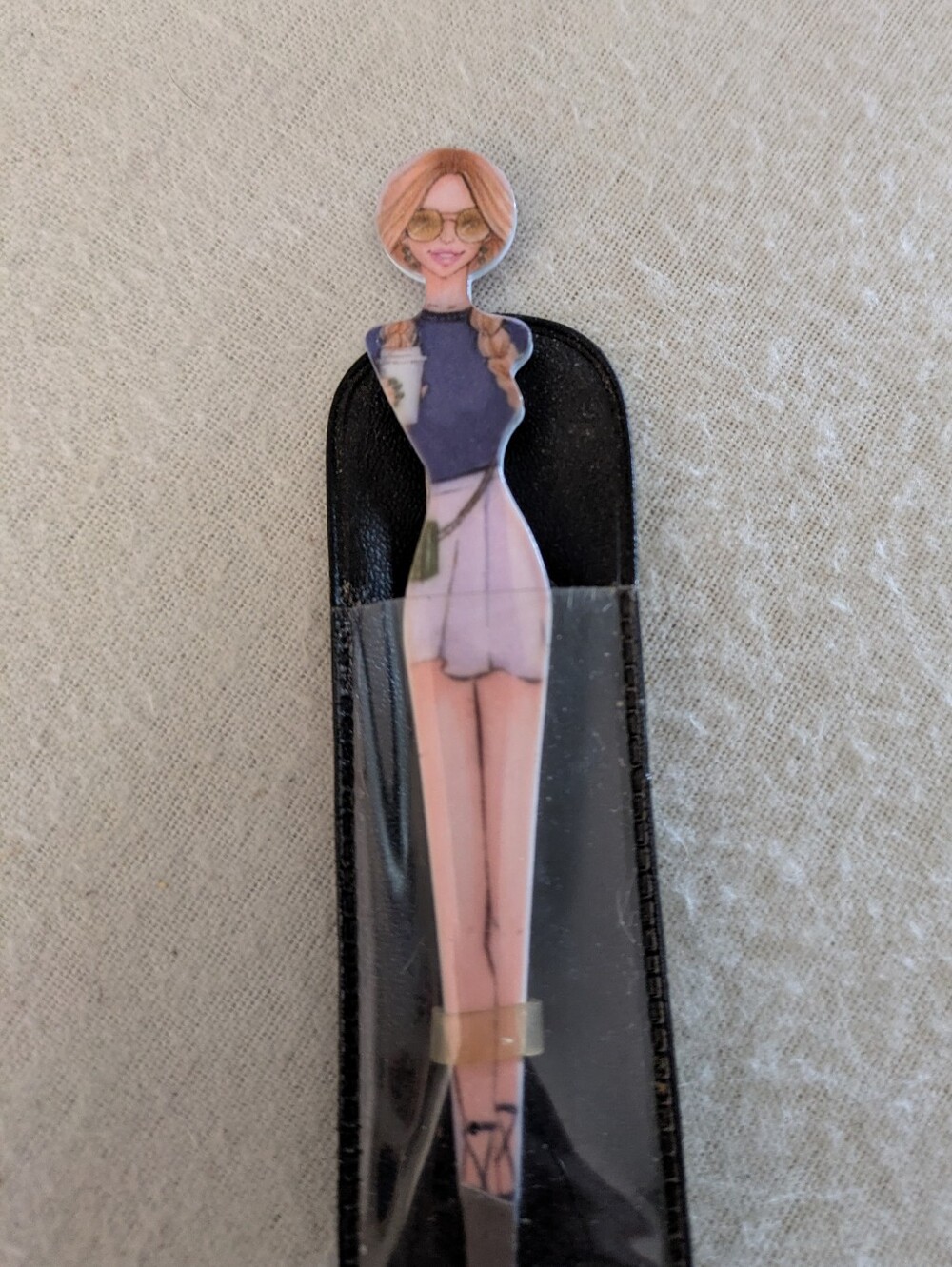 Lady Tweezers Girl With Coffee Case Included